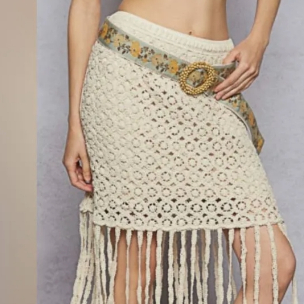 POL Cream‎ Crochet Lace Skirt With Fringe Bottom New No Tags Size S